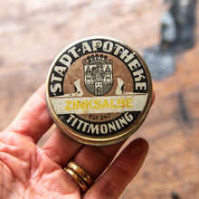 Apotheke with 4 Beam Paints