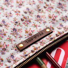 Maker Pouch with Mid-Century Dressmaker’s Fabric: Adelia