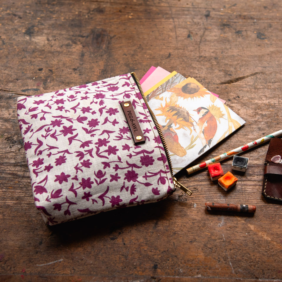 Keeper Pouch with Mid-Century Feedsack: Alicia