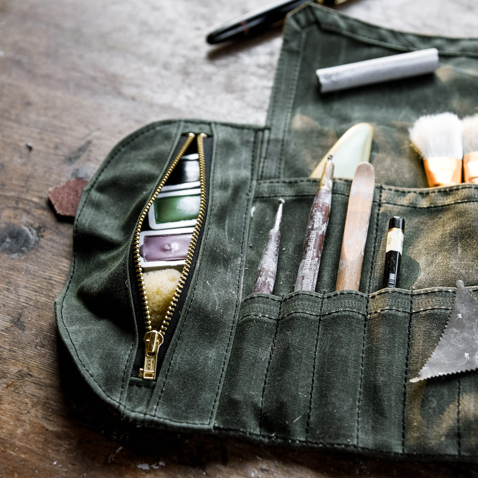 /color-moss with Brown Leather