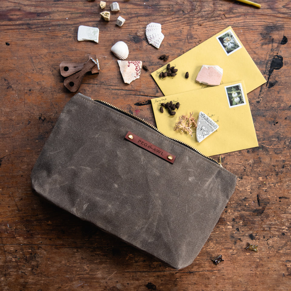 /color-Truffle with Slate Pockets