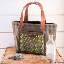 Pipit Tote with 1930s Cotton: Elke