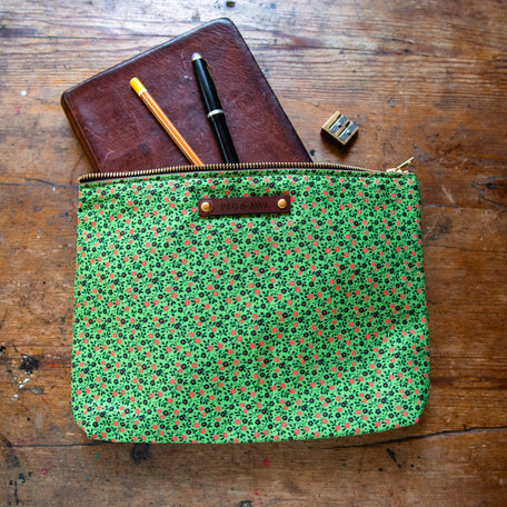 Maker Pouch with Vintage Cotton: Julie