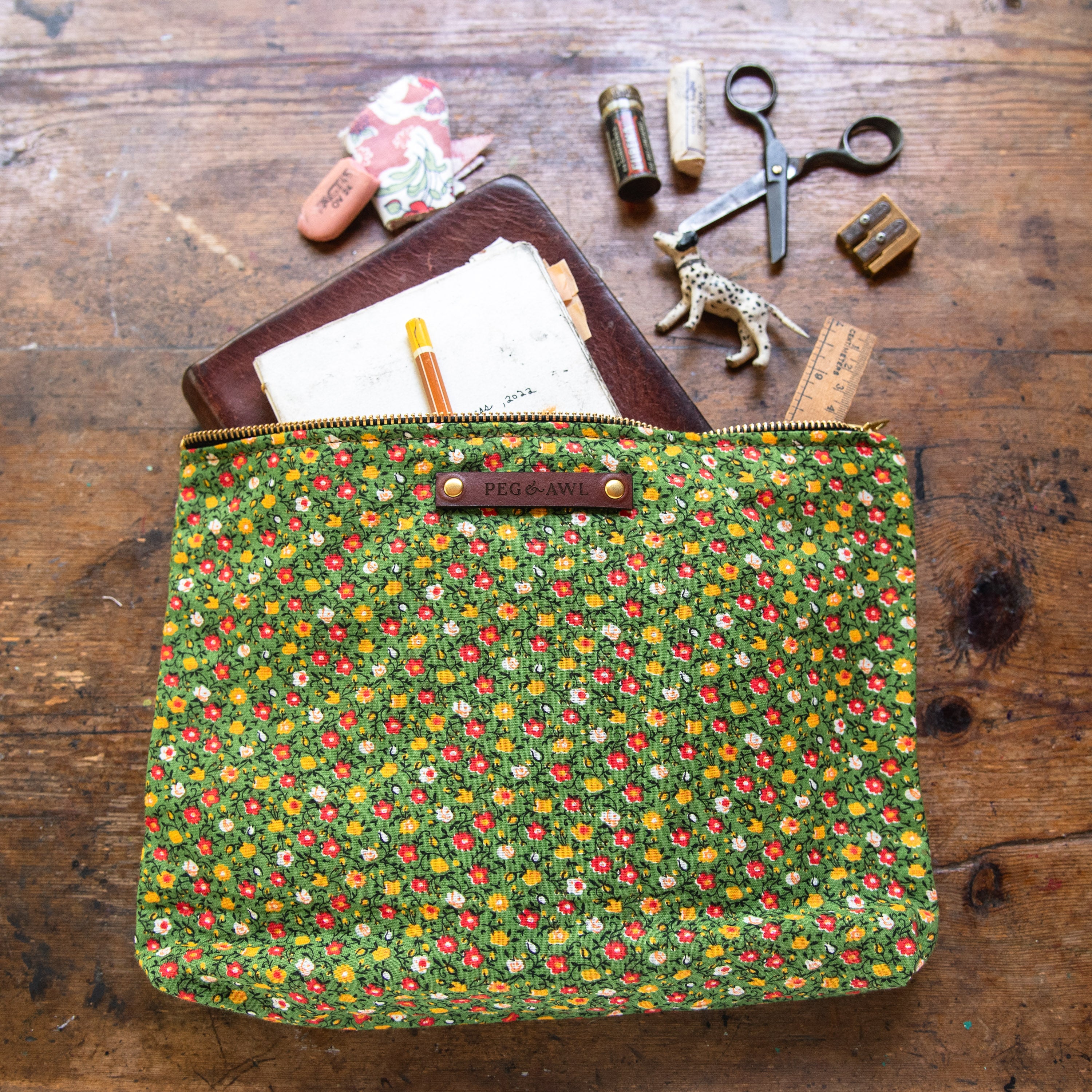 Maker Pouch with 1960s Cotton: Katerina