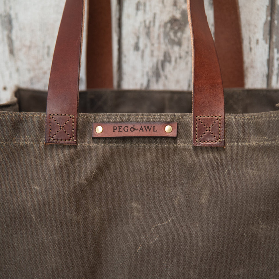 The Marlowe Carryall: Merry Mishap