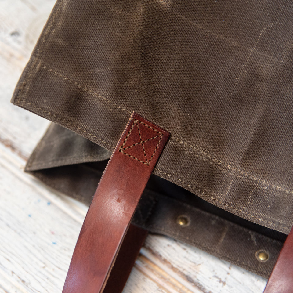 The Marlowe Carryall: Merry Mishap