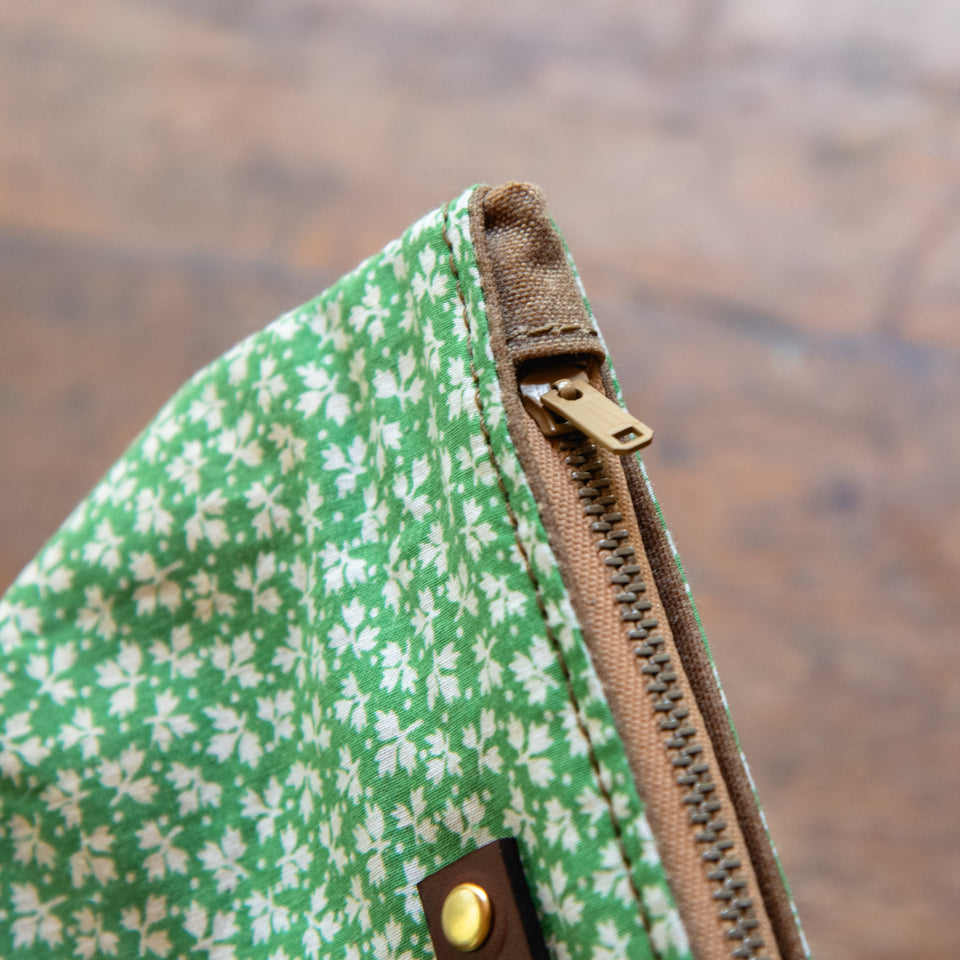 Essentials Pouch with Mid-Century Cotton: Nadine