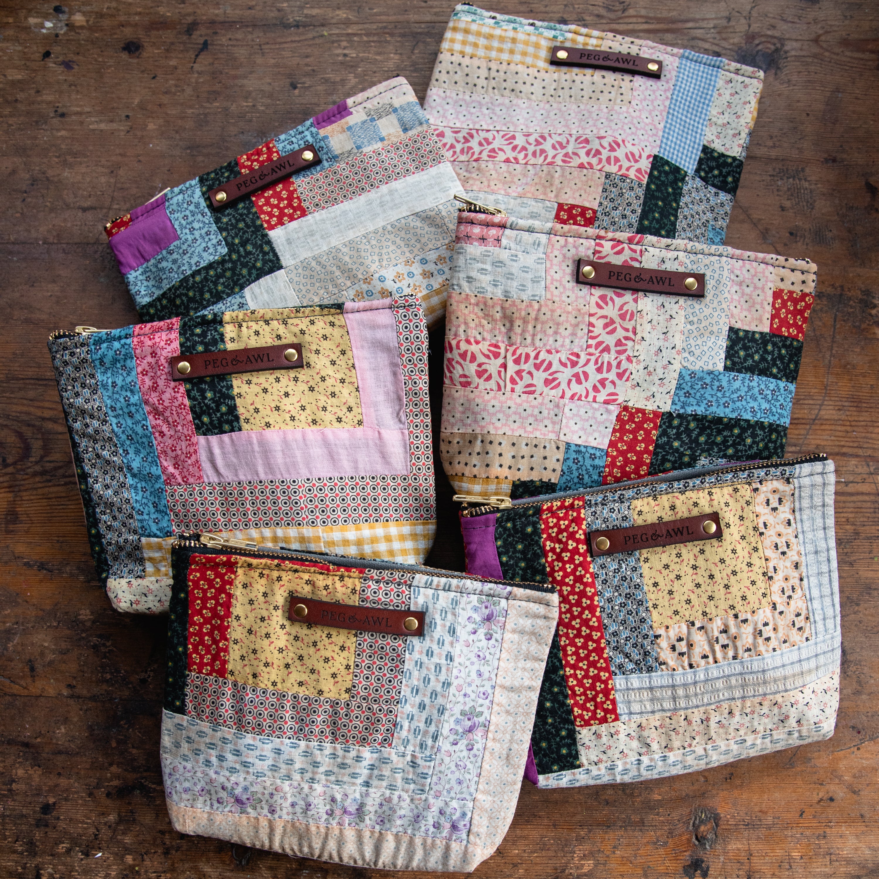 Keeper Pouch with 1900s Log Cabin Patchwork Quilt: Ameliana