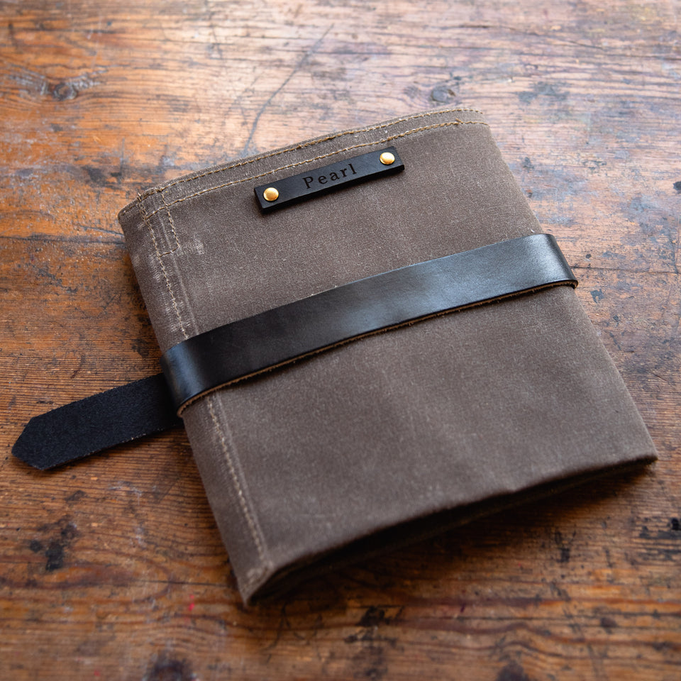 / color-Truffle with Black Leather