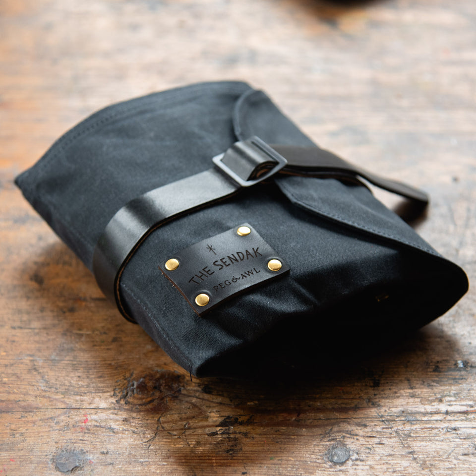 /color-all black