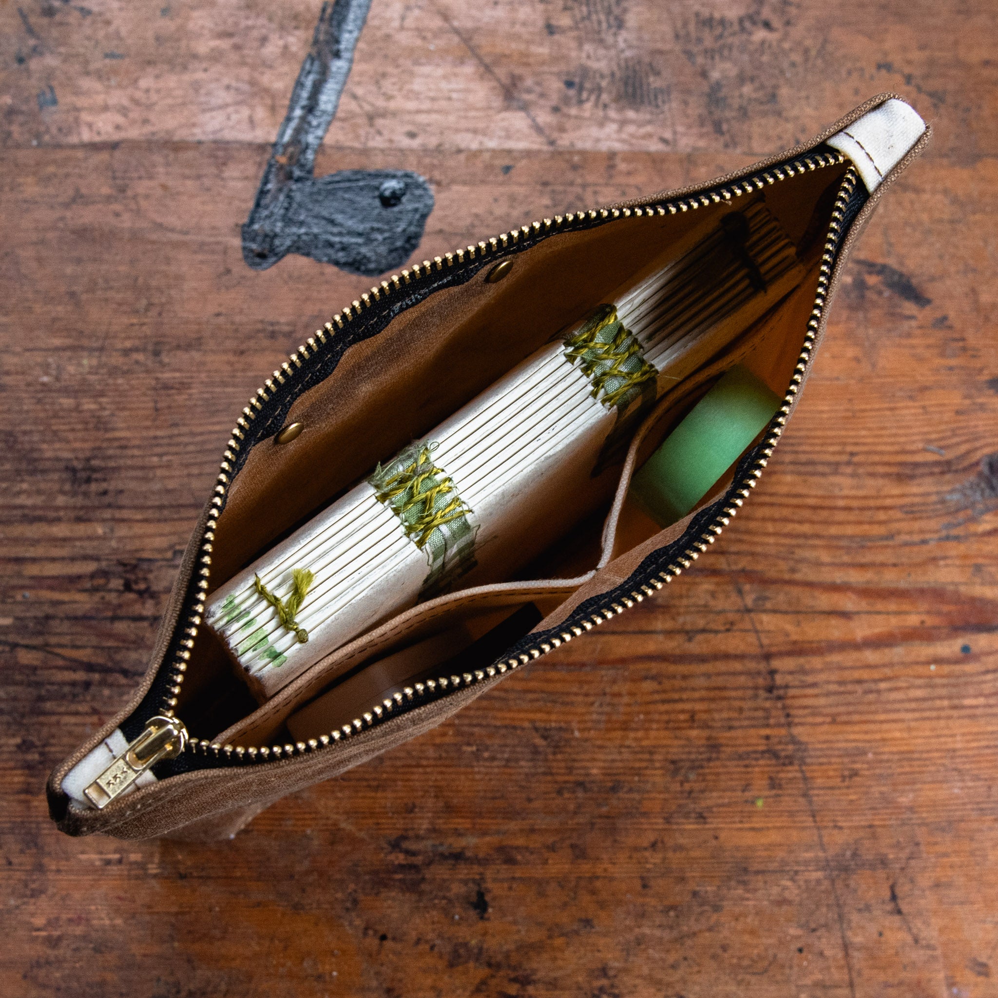 /color-Spice with Almond Pockets