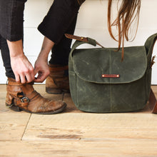The Finch Satchel
