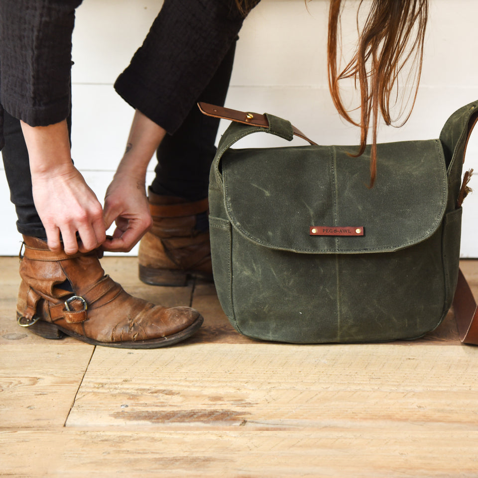 The Finch Satchel