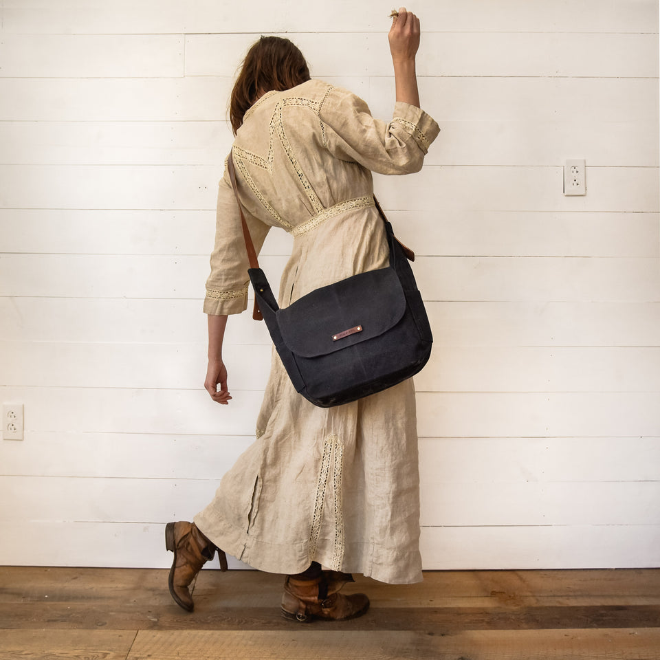 The Finch Satchel