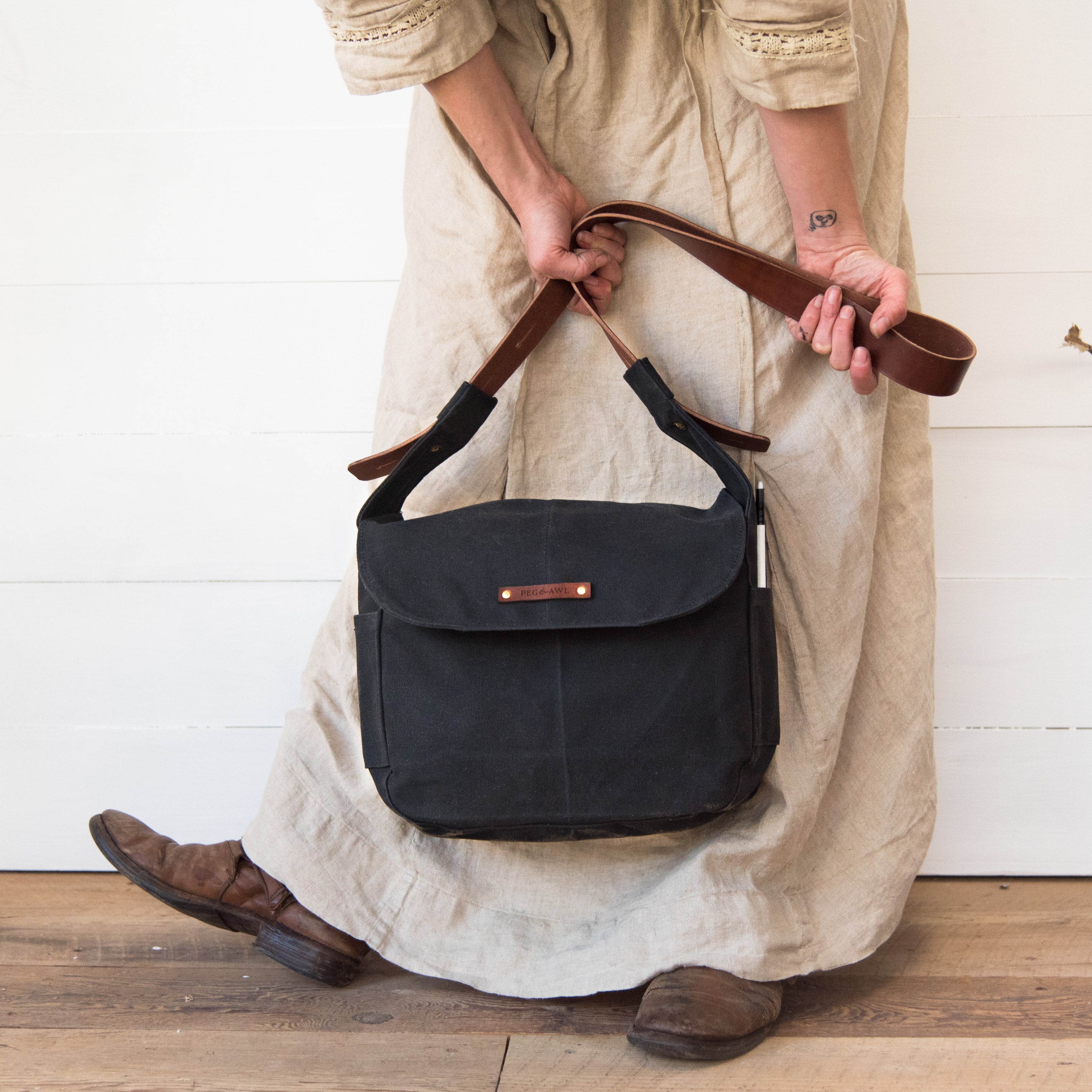 The Finch Satchel