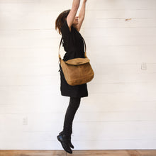 The Finch Satchel