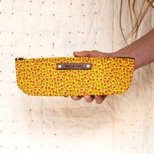 Drafter Pouch with 1960s Cotton: Thea