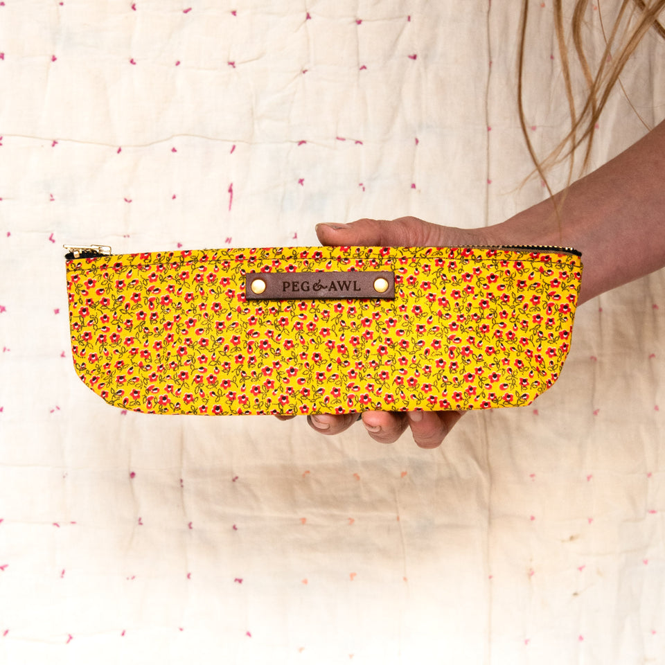 Drafter Pouch with 1960s Cotton: Thea