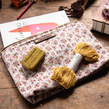 Maker Pouch with Mid-Century Dressmaker’s Fabric: Adelia