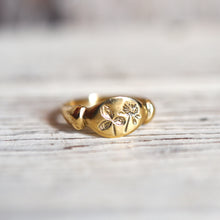 Red Clover Botanical Ring