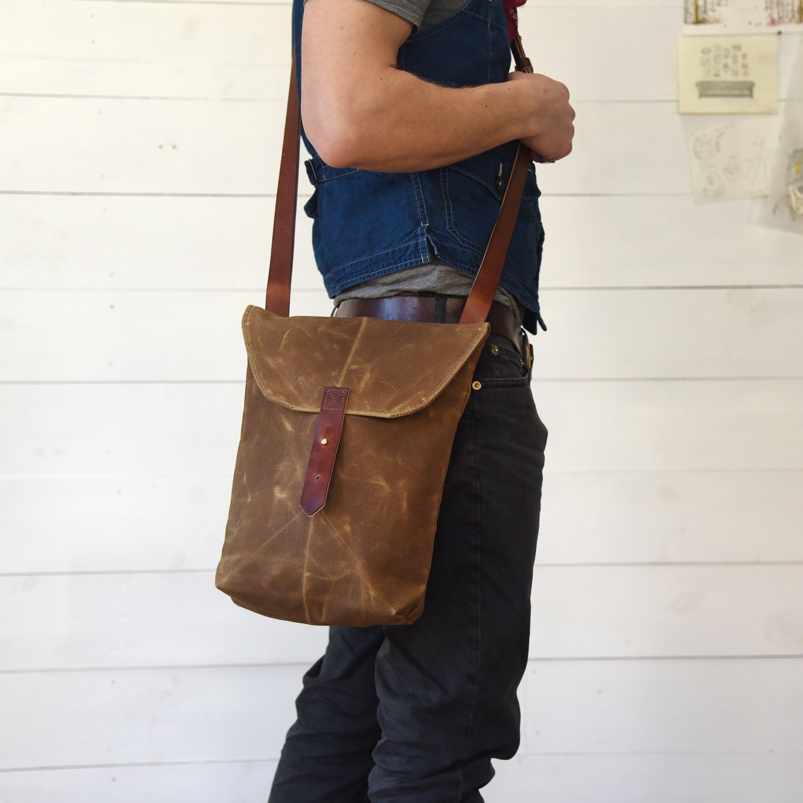 The Hunter Satchel