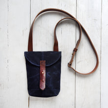 The Small Hunter Satchel