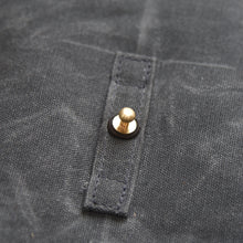 The Small Hunter Satchel