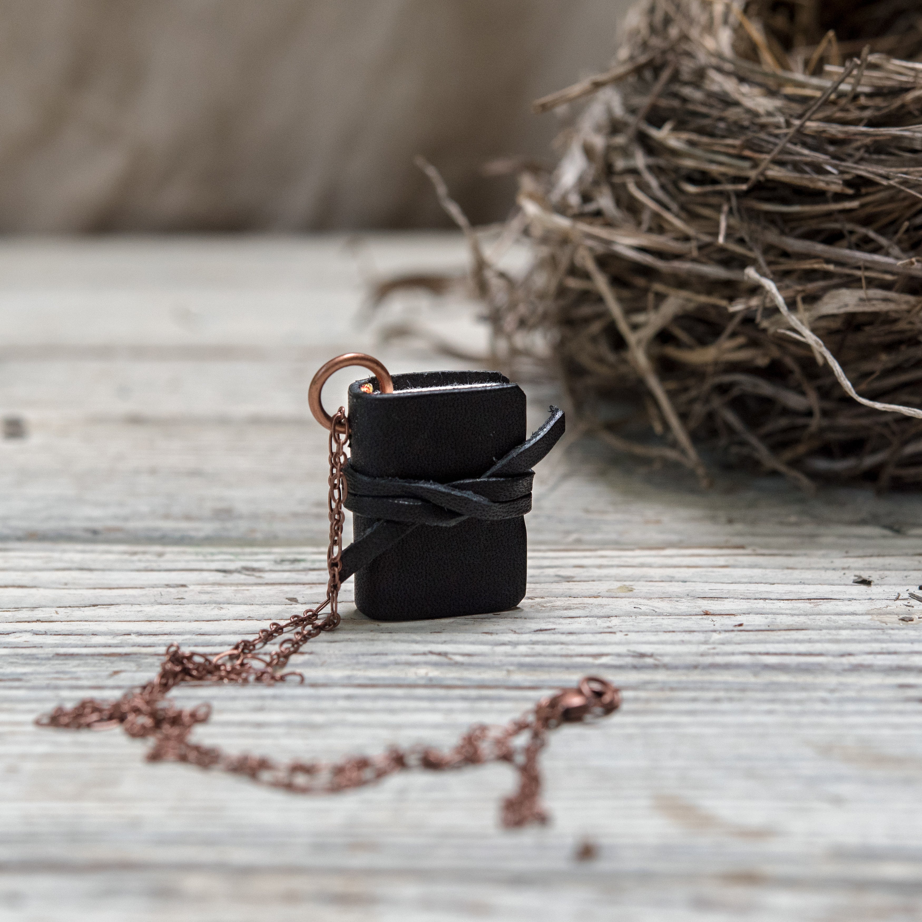 The Jackson Book Necklace (black) with Tie