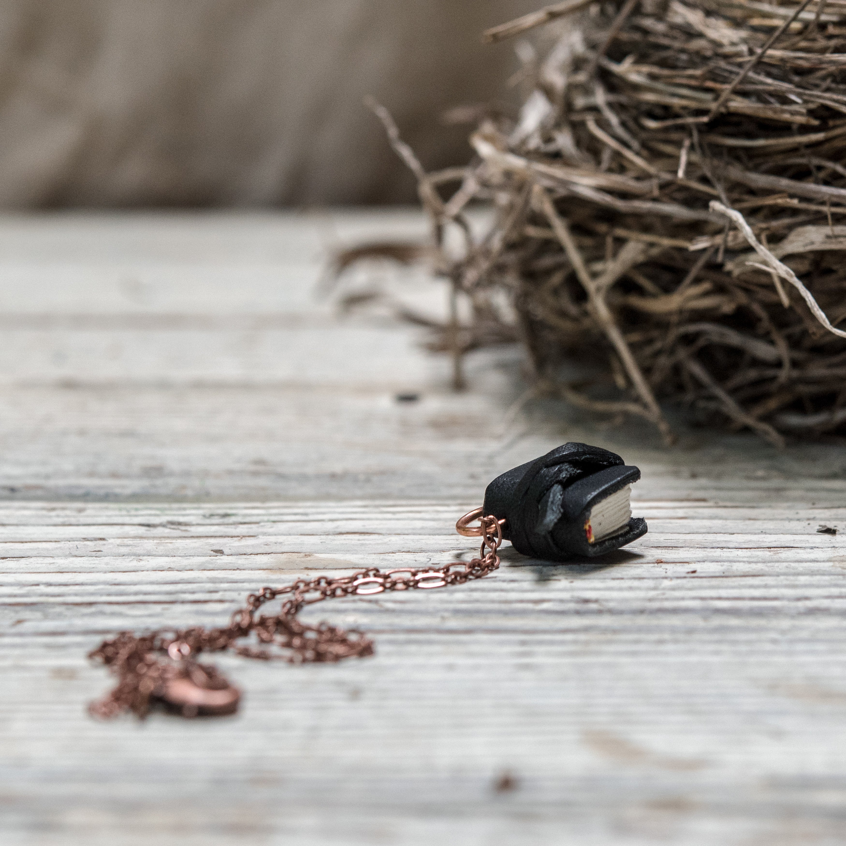The Jackson Book Necklace (black) with Tie