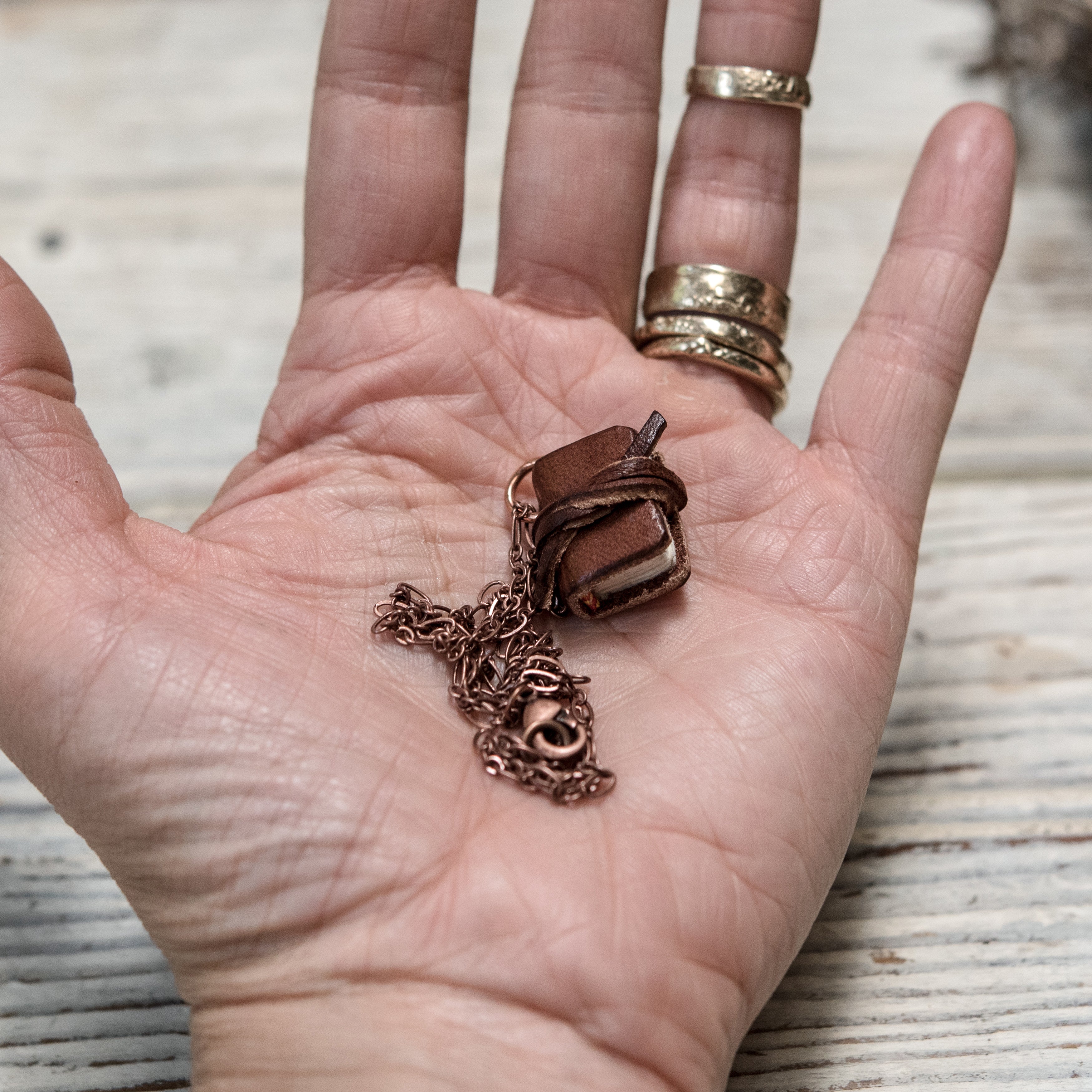 The Harper Book Necklace (brown) with Tie