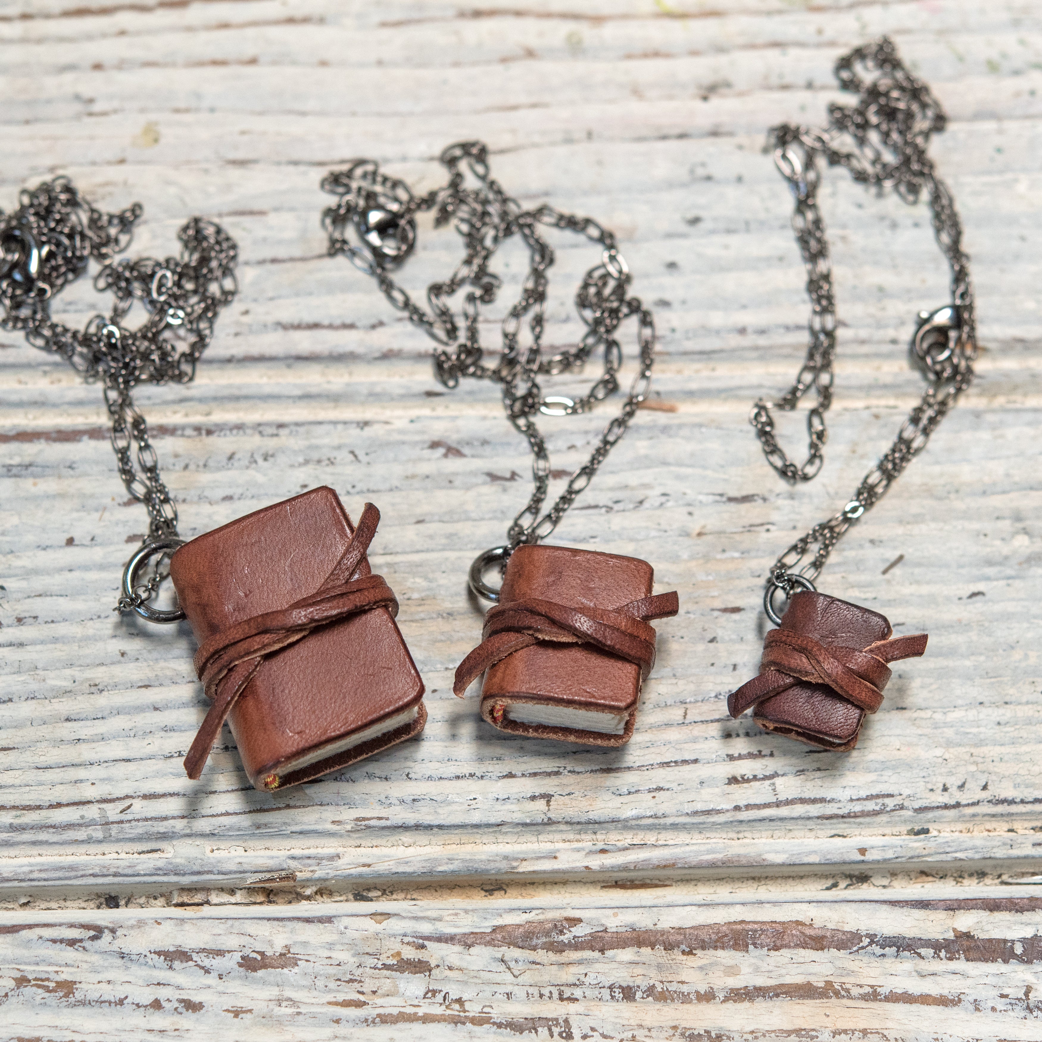 The Harper Book Necklace (brown) with Tie