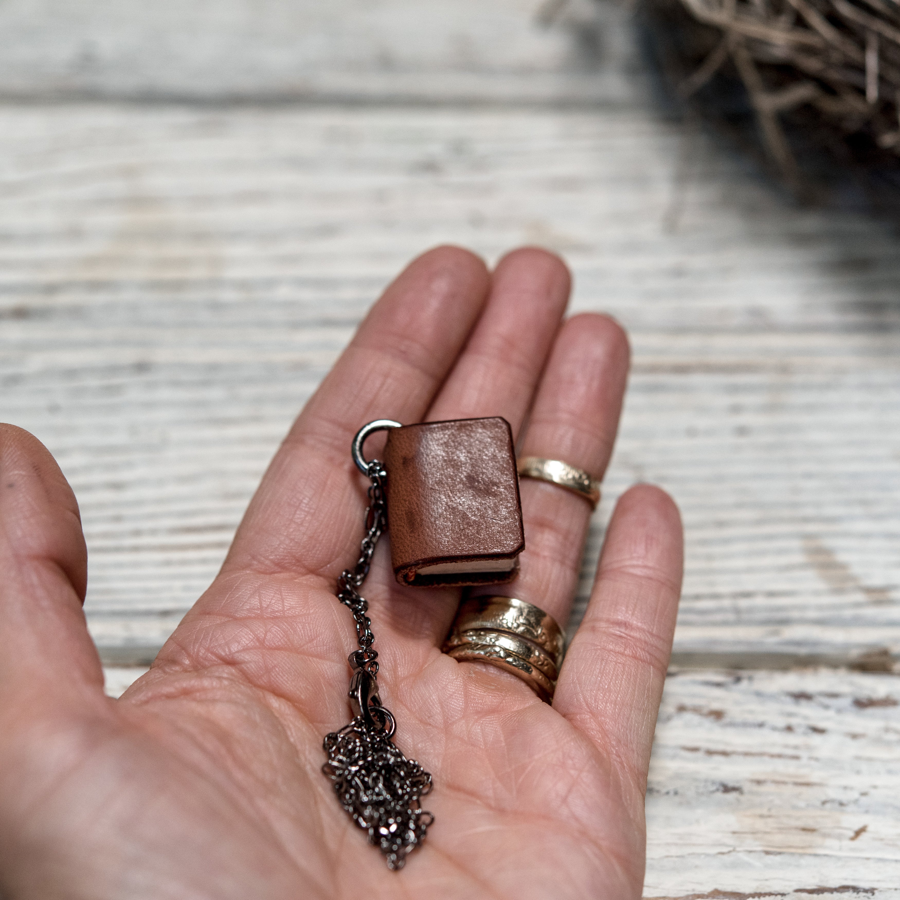 The Harper Book Necklace (brown)