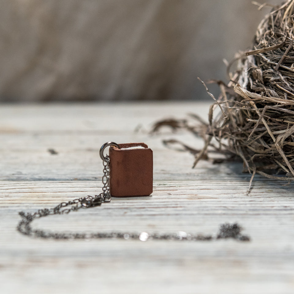The Harper Book Necklace (brown)