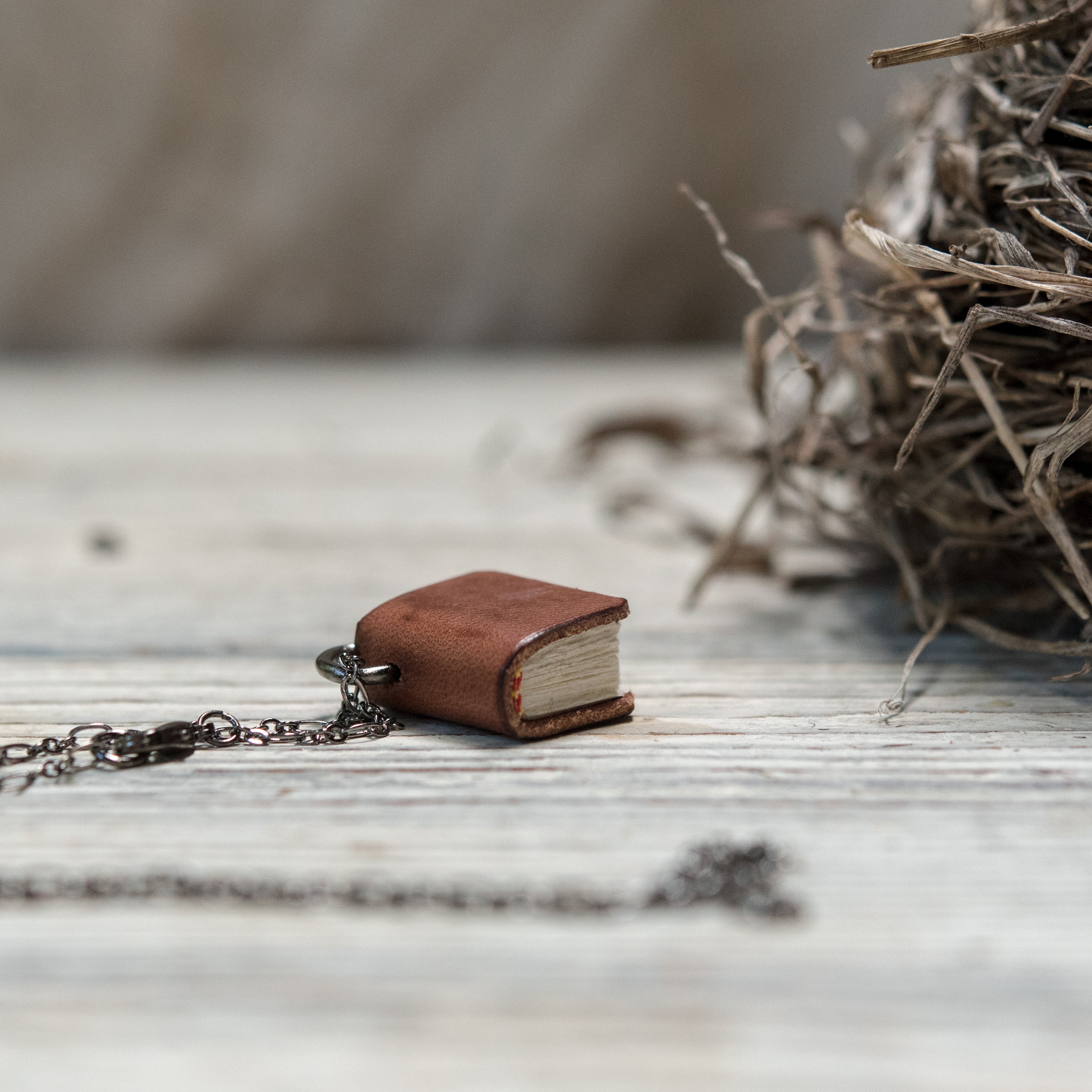 The Harper Book Necklace (brown)