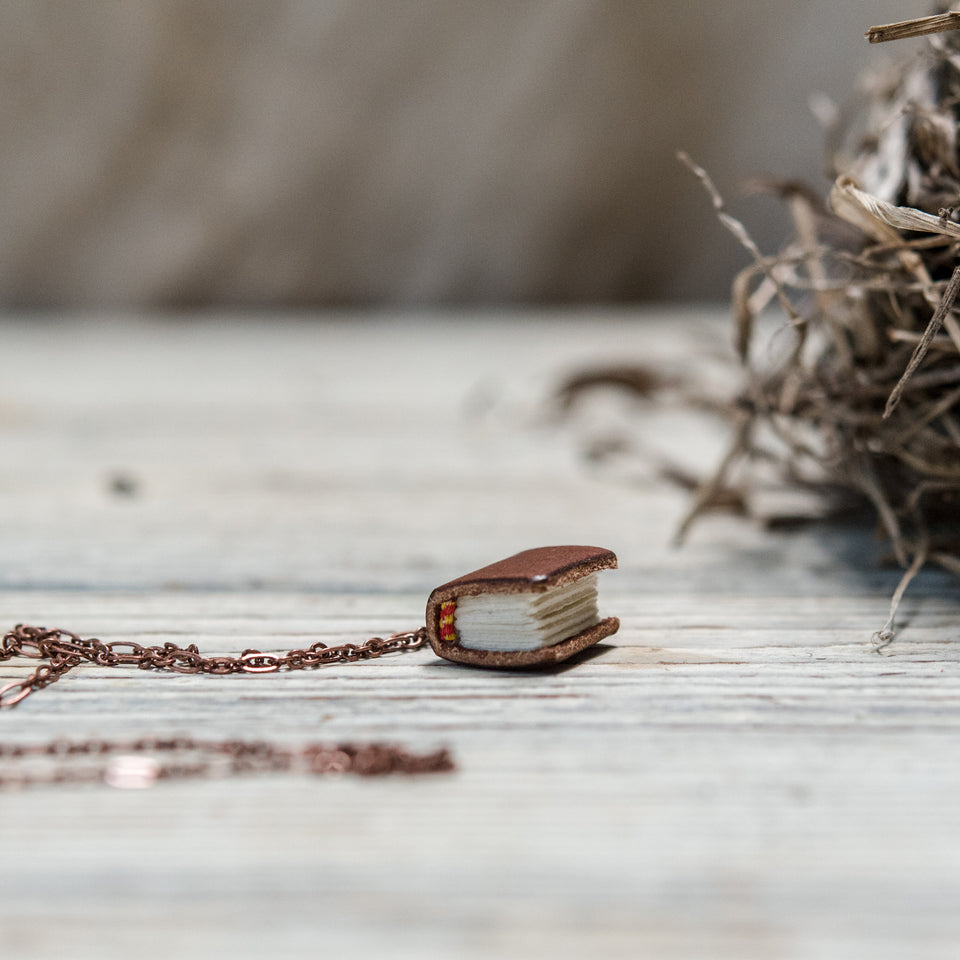 The Harper Book Necklace (brown)