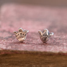 Foundlings Earrings: Opal (Flower)