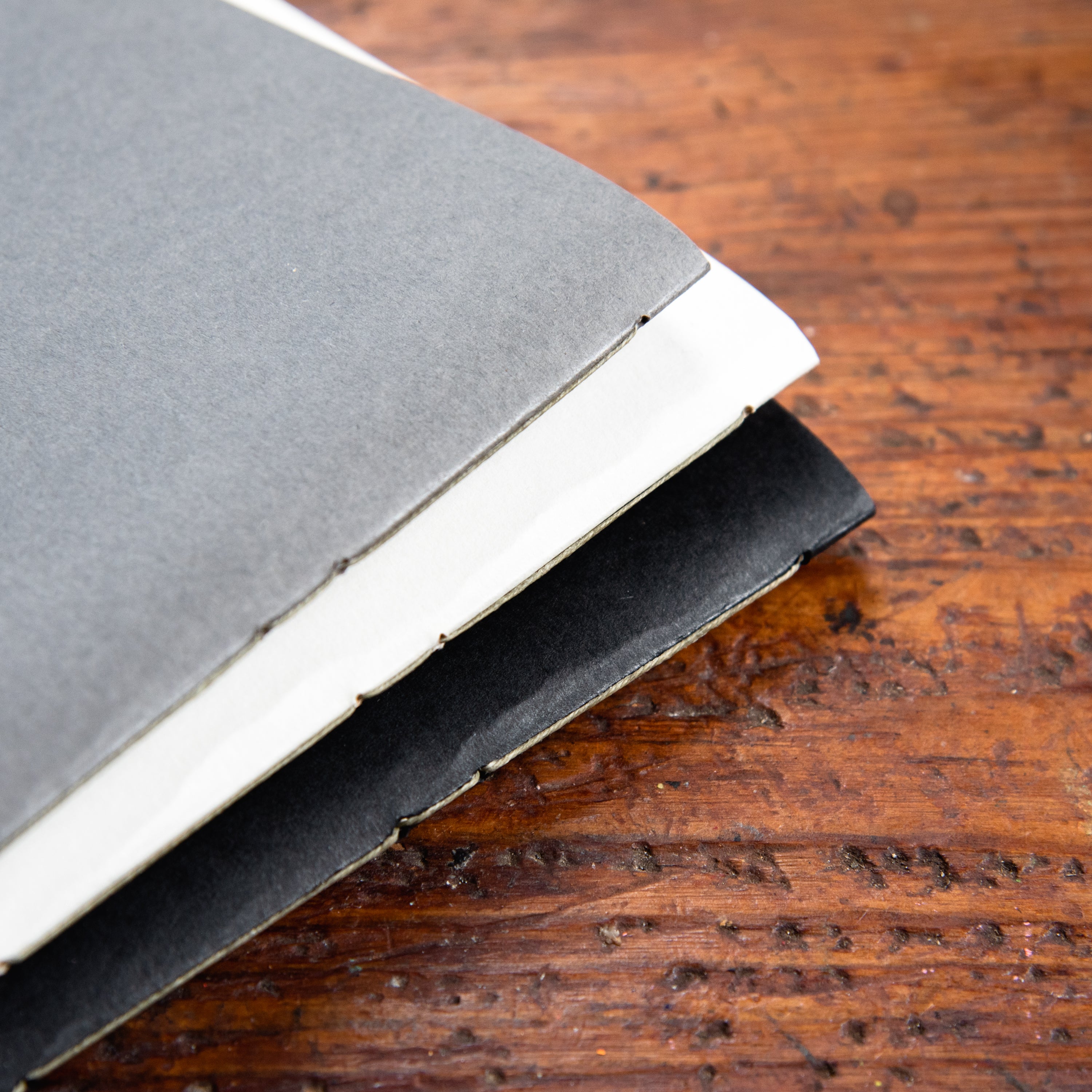 Large Portrait Orra Sketchbook