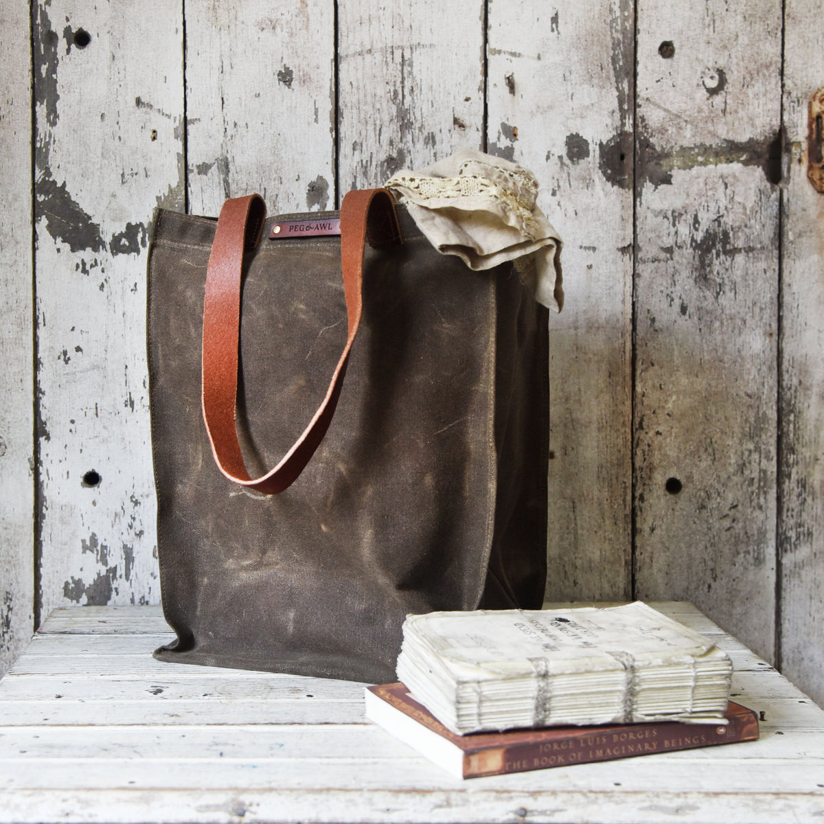 Marlowe-Carryall-Peg-and-Awl-