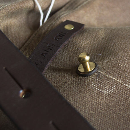 Replacement Button Stud for Tote or Finch