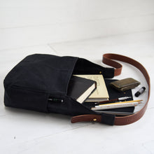 The Finch Satchel