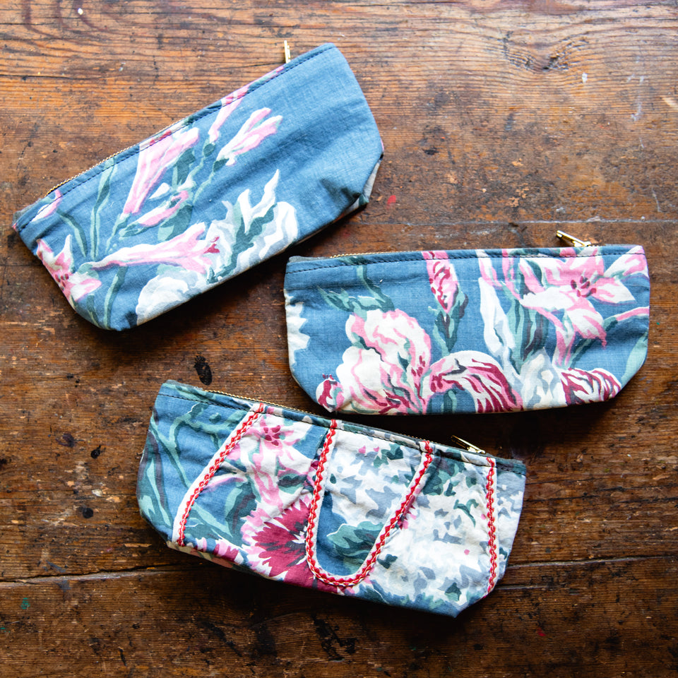 Essentials Pouch with 40s-50s Apron: Anya