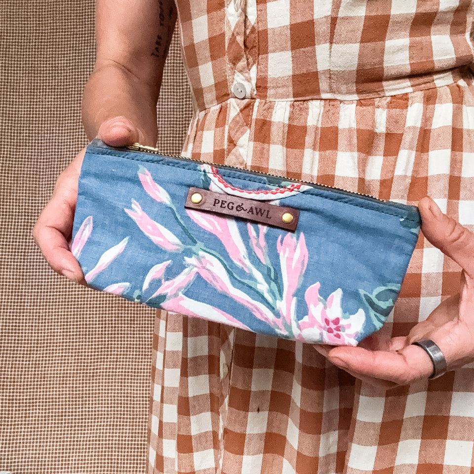 Essentials Pouch with 40s-50s Apron: Anya