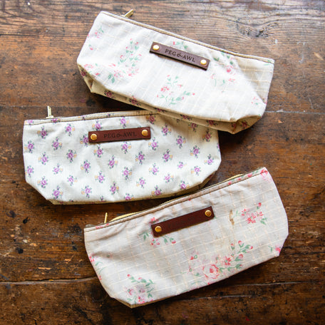 Essentials Pouch with 40s-50s Girls Dress: Arjun