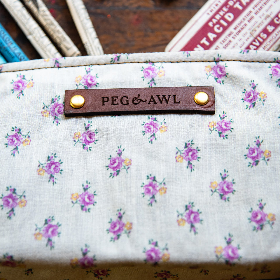 Essentials Pouch with 40s-50s Girls Dress: Arjun