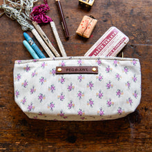 Essentials Pouch with 40s-50s Girls Dress: Arjun