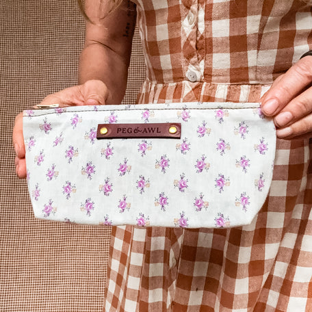 Essentials Pouch with 40s-50s Girls Dress: Arjun