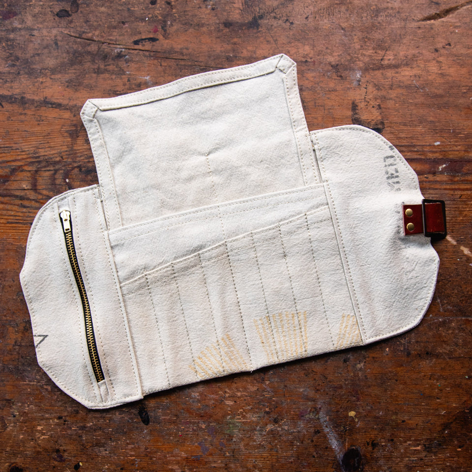 Sendak Mini Artist Roll with Vintage Feedsack: Blue Ribbon