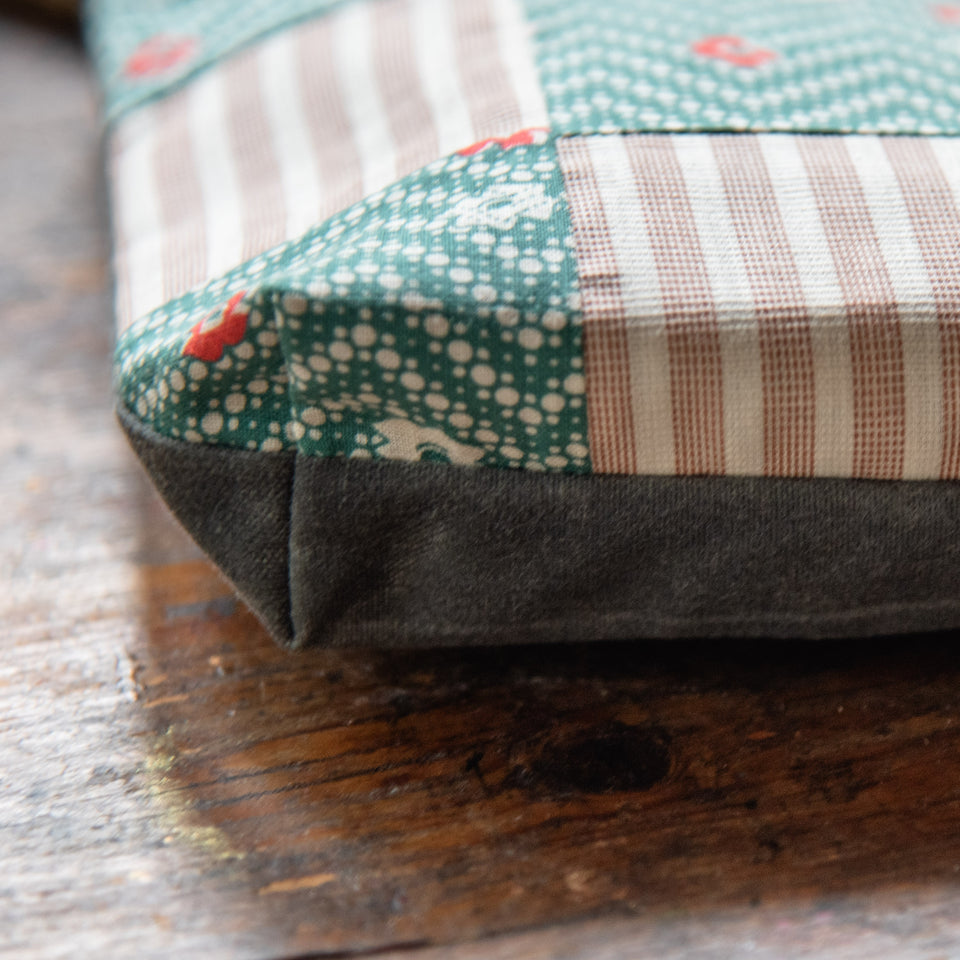 Custom Pouch with Early 1900s Quilt Block: Carol