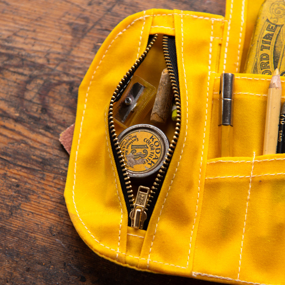 Sendak Nutshell Artist Roll in Small Batch Colors