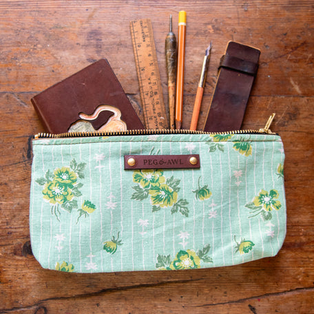 Scholar Pouch with Mid-Century Feedsack: Enki